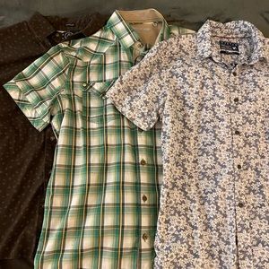 3 Men’s name brand button down shirts